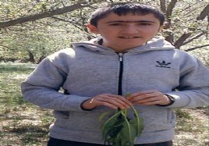 Oğlundan 4 gündür haber alamıyor